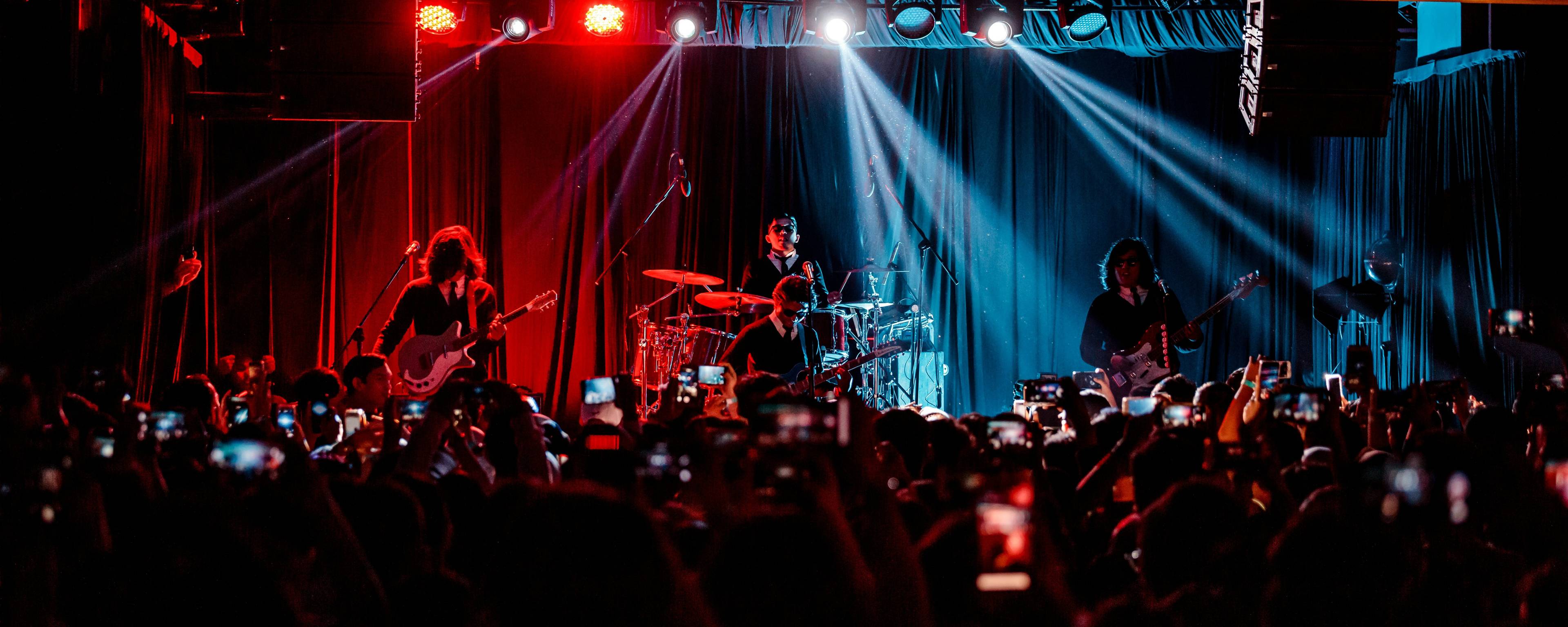 12 Performing Live Stage Presence Tips for Musicians