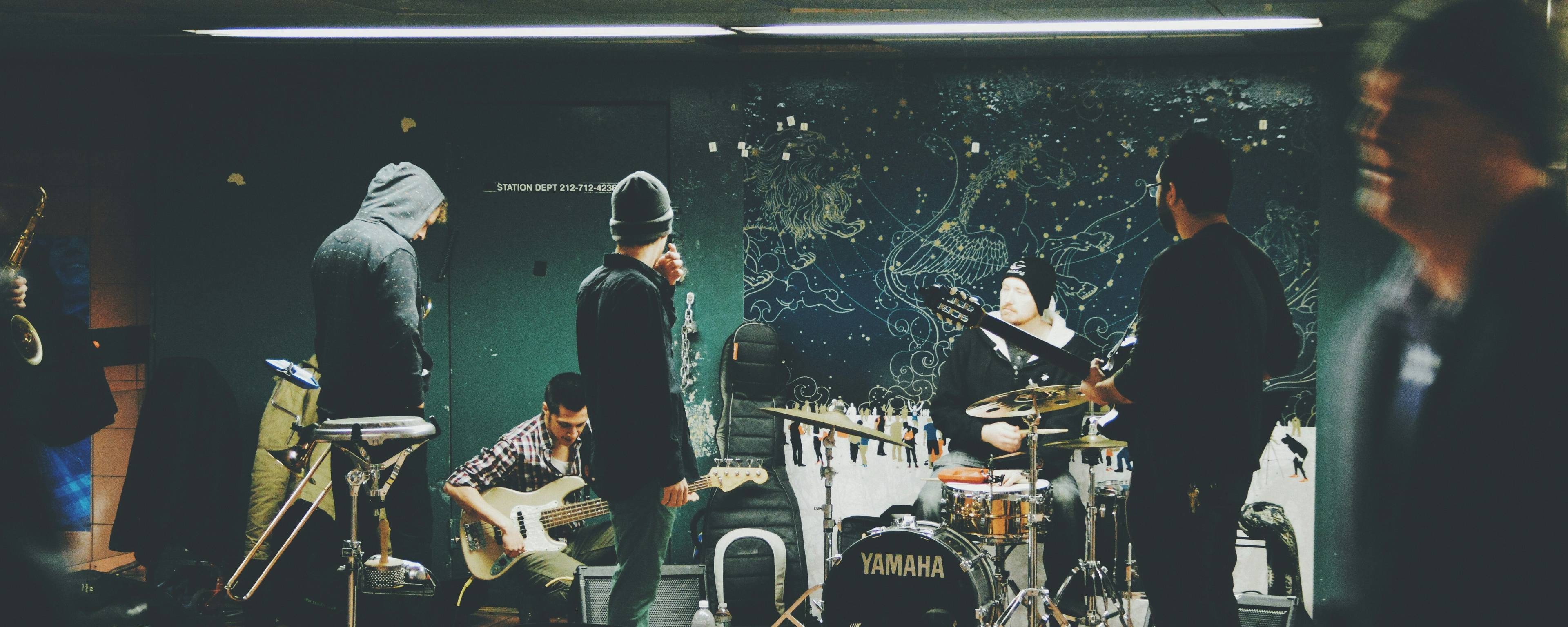 7 Ways to Collaborate With Other Musicians Online